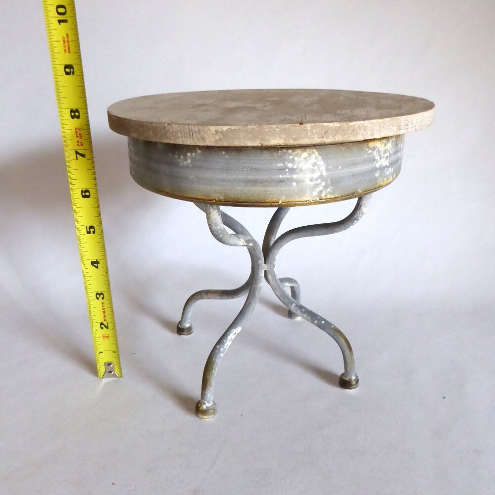 NEW 8” RUSTIC FARMHOUSE COUNTRY WOOD METAL CAKE STAND PEDESTAL TABLE RISER - Picture 2 of 9